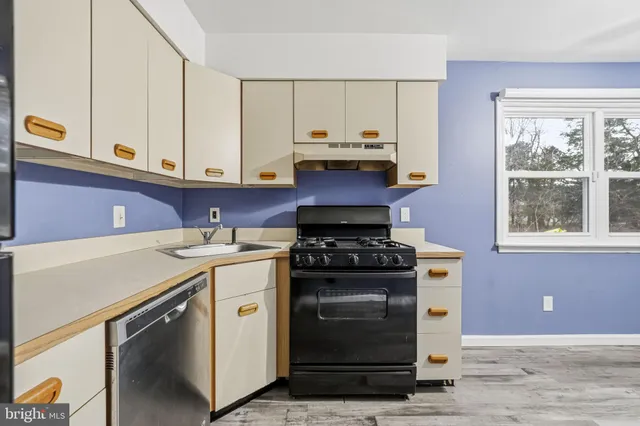 $204,900 | 114 Eaves Mill Road, Medford, NJ 08055