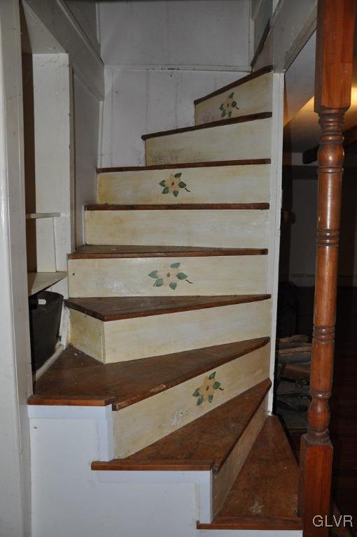 2615 Milford Road Bushkill, PA 18324 - Photo 11 of 32 Gallery Image 11