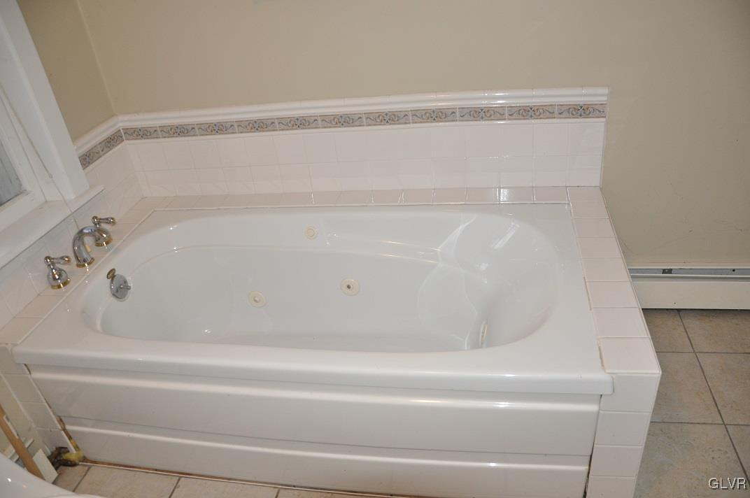 2615 Milford Road Bushkill, PA 18324 - Photo 28 of 32 Gallery Image 28