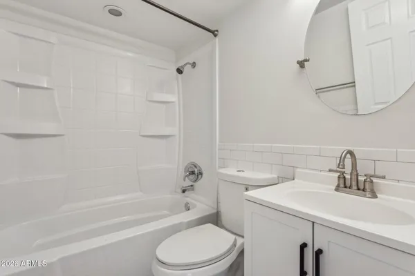 $319,000 | 4142 East Calle Redonda, Unit 62, Phoenix, AZ 85018