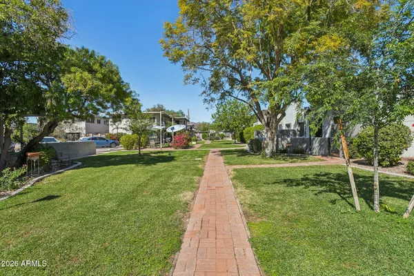 $309,000 | 4142 East Calle Redonda, Unit 62, Phoenix, AZ 85018