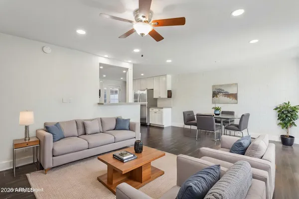 $309,000 | 4142 East Calle Redonda, Unit 62, Phoenix, AZ 85018