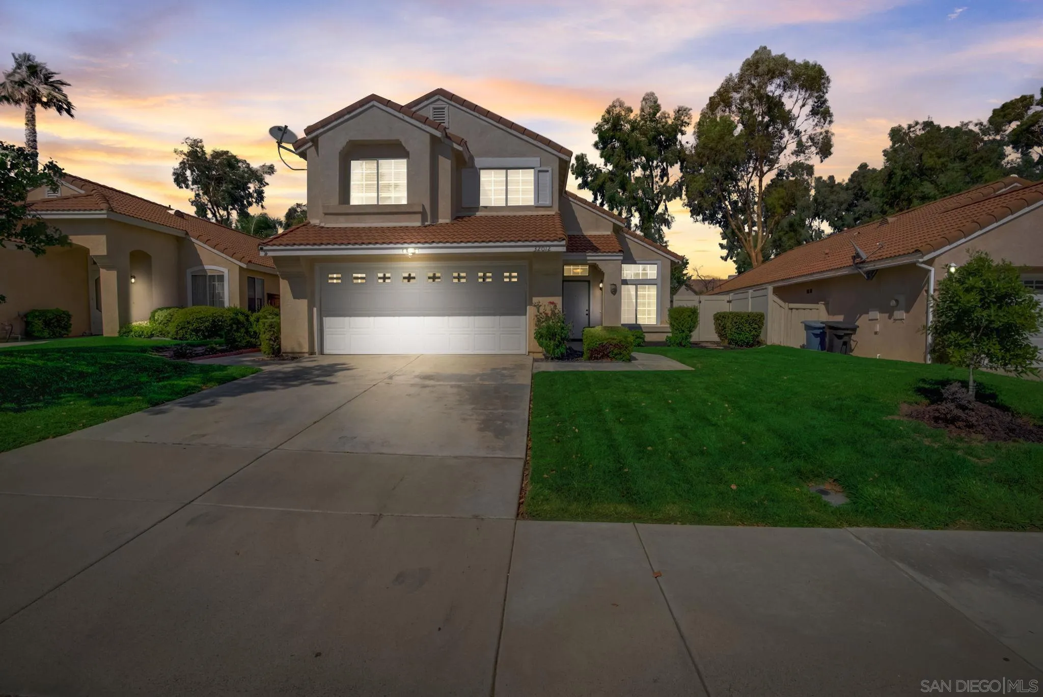 a house view with a outdoor space