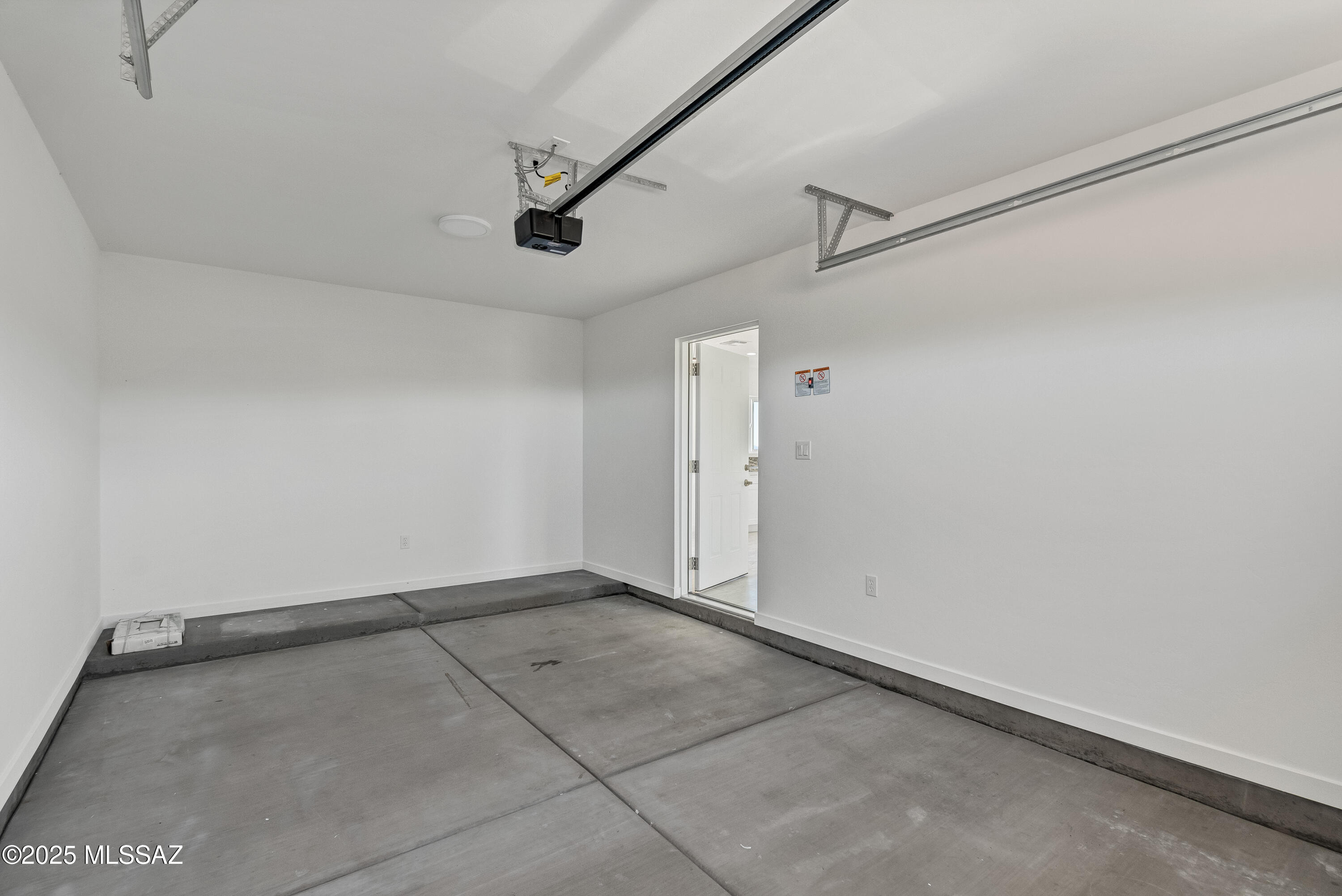 329 Camino Magnifico Rio Rico, AZ 85648 - Photo 4 of 47 a view of an empty room