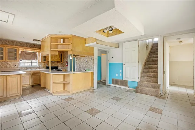 $200,000 | 4628 Burton Avenue, Fort Worth, TX 76105