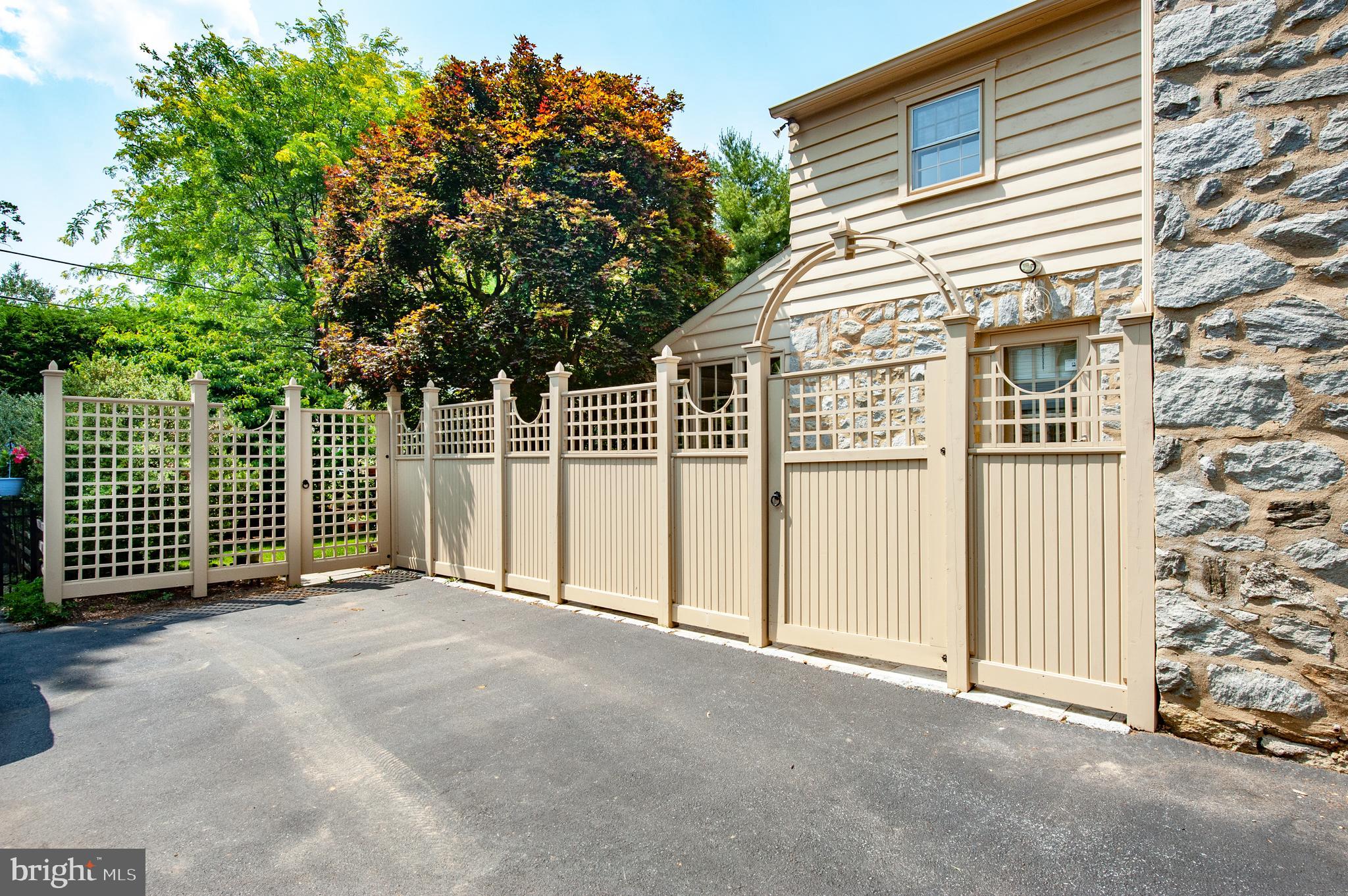 710 Greythorne Road Wynnewood, PA 19096 - Photo 33 of 35 Shared Driveway