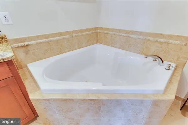 $4,750 | 2149 Red Vine Drive, Vienna, VA 22182