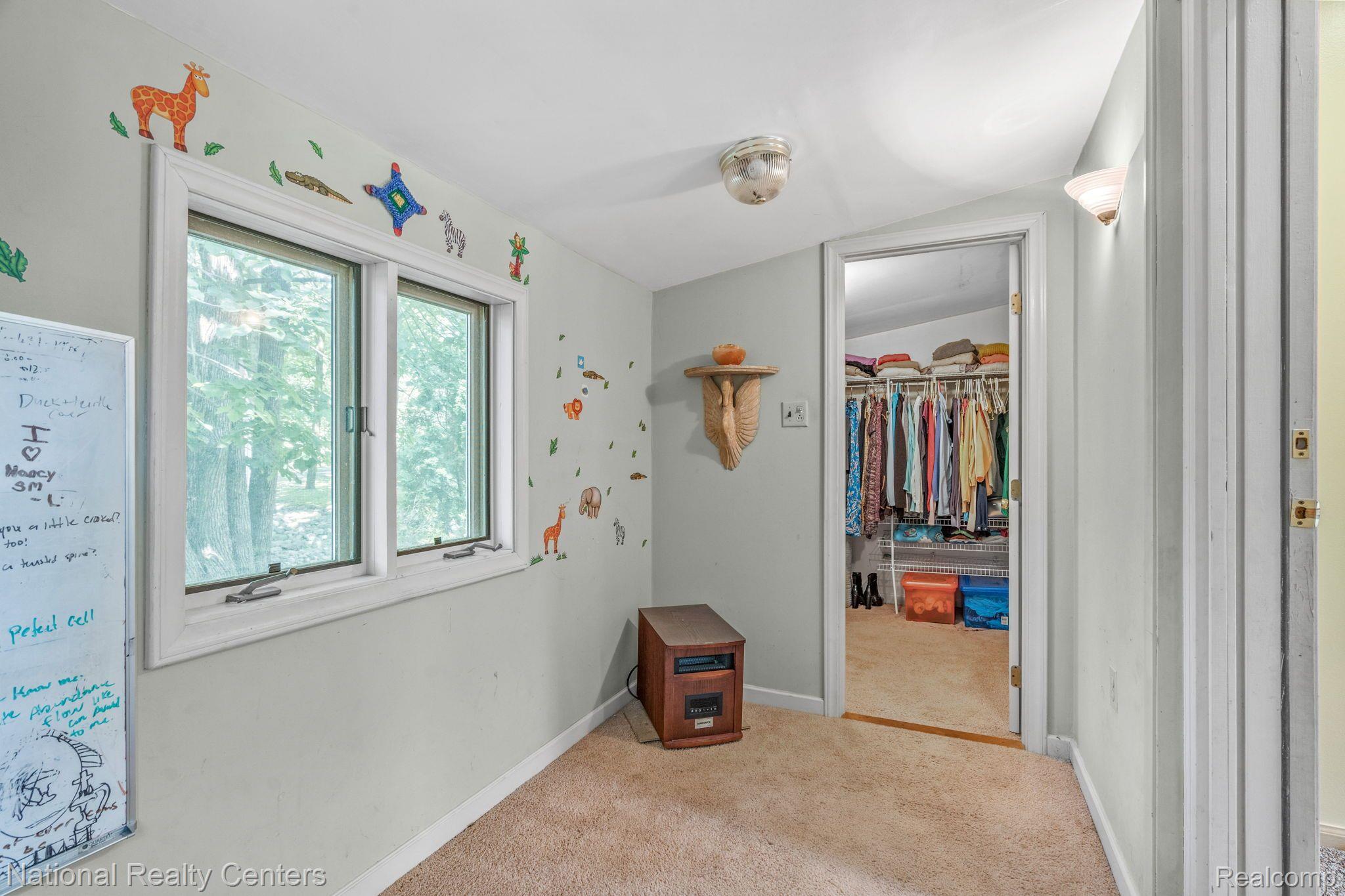 5868 Clarkston Road Clarkston, MI 48348 - Photo 20 of 53