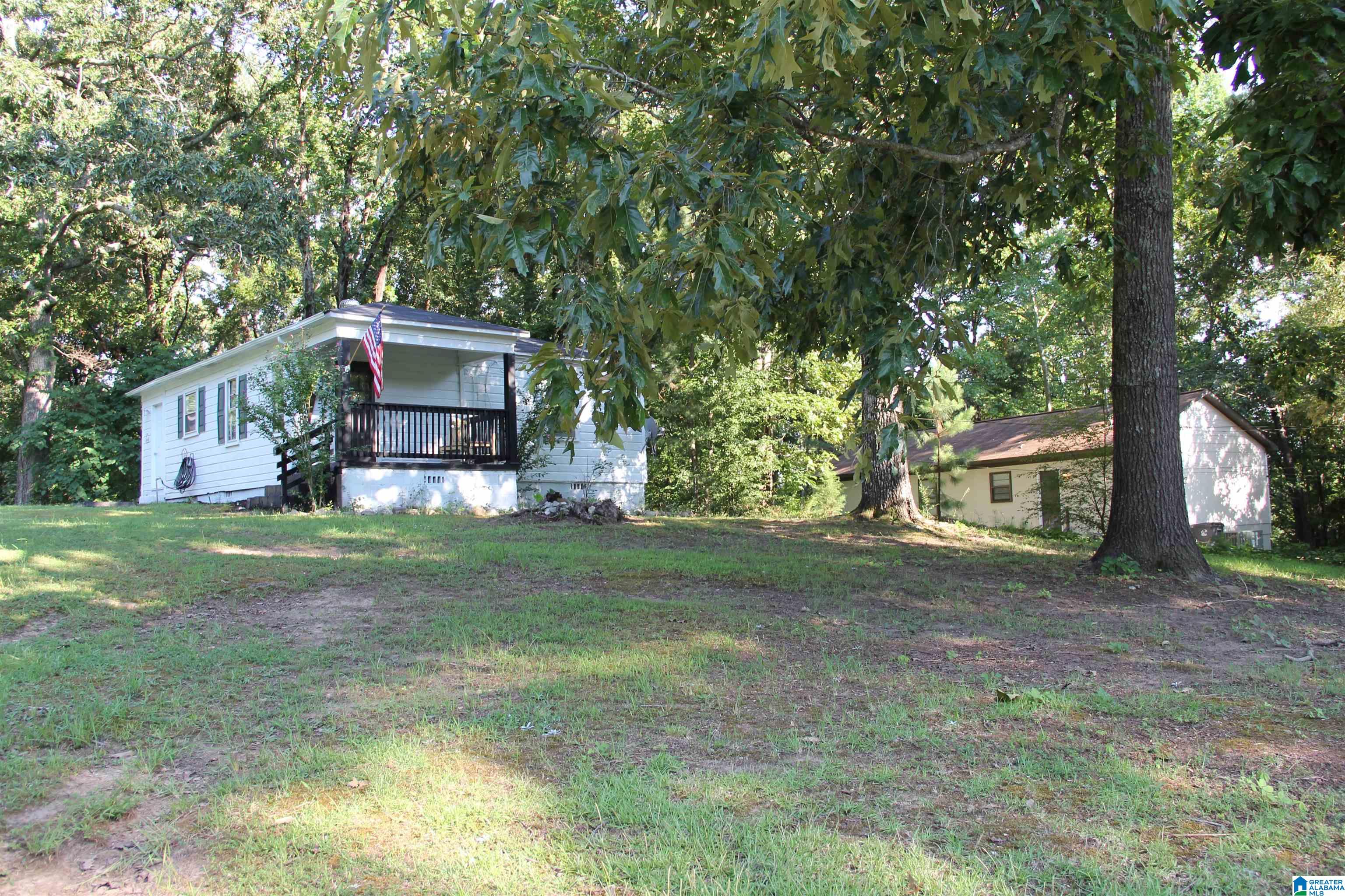 636 Clackum Street Weaver, AL 36277 - Photo 7 of 34