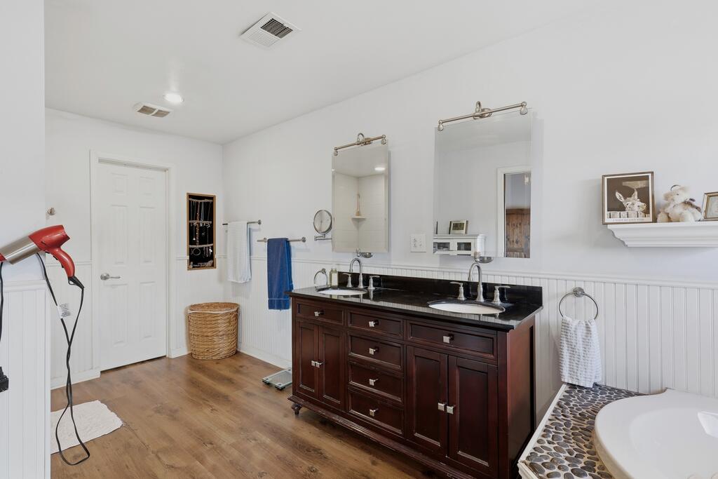 10 Rim Road Alpine, TX 79830 - Photo 10 of 53 Gallery Image 10