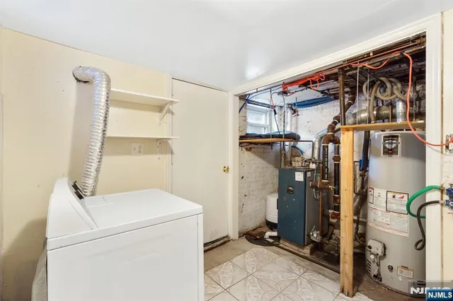 $410,000 | 14 Van Wagenen Street, Newark, NJ 07104