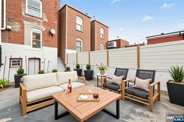 $410,000 | 14 Van Wagenen Street, Newark, NJ 07104