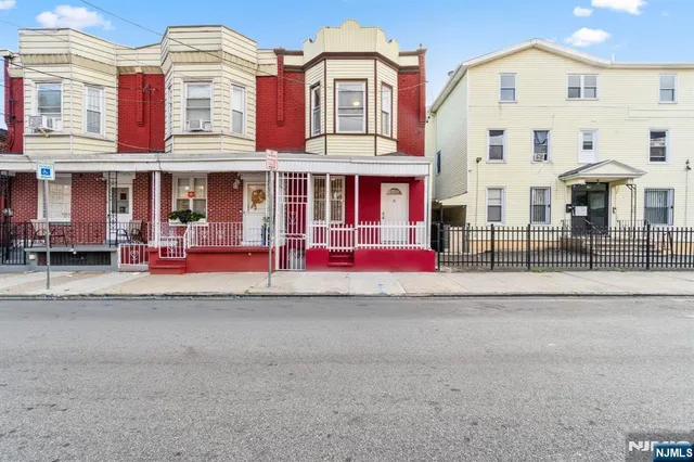 $410,000 | 14 Van Wagenen Street, Newark, NJ 07104