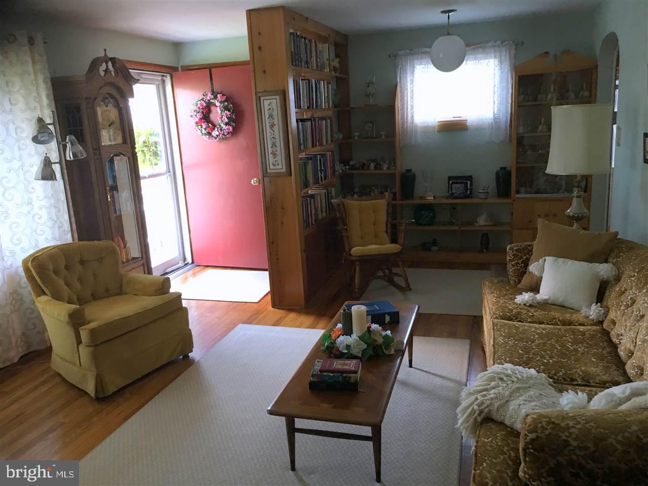 9 Sharon Road Enola, PA 17025 - Photo 16 of 25 Gallery Image 16
