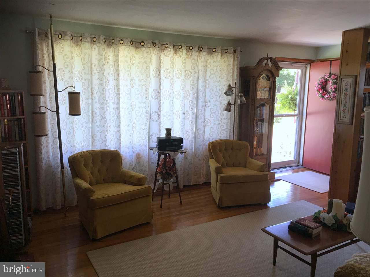 9 Sharon Road Enola, PA 17025 - Photo 17 of 25 Gallery Image 17