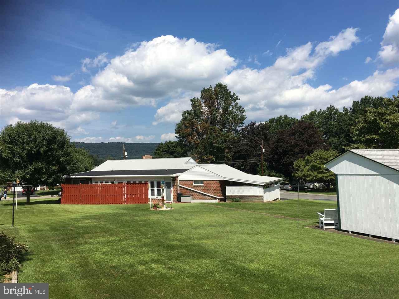 9 Sharon Road Enola, PA 17025 - Photo 2 of 25 Gallery Image 2