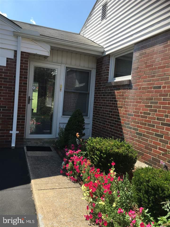 9 Sharon Road Enola, PA 17025 - Photo 6 of 25 Gallery Image 6