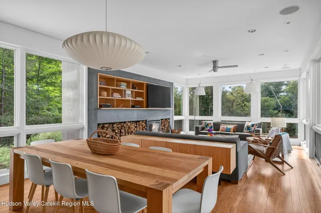 a table and chairs in a room