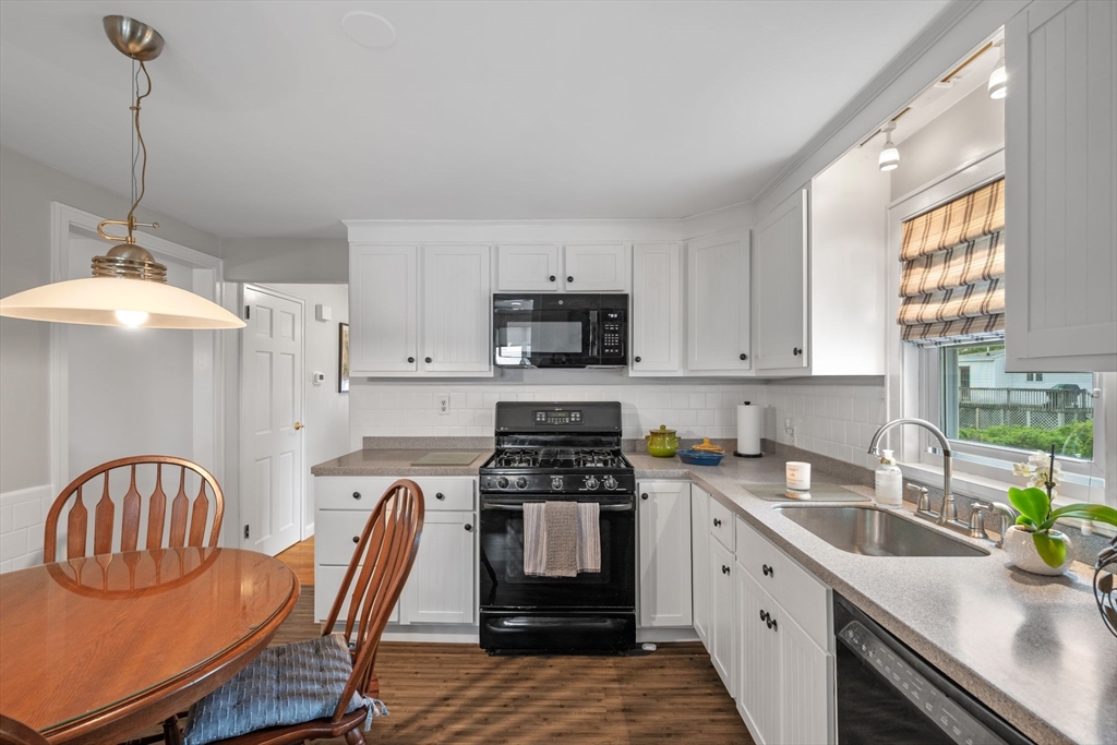 24 Muriel Road Swampscott, MA 01907 - Photo 15 of 31