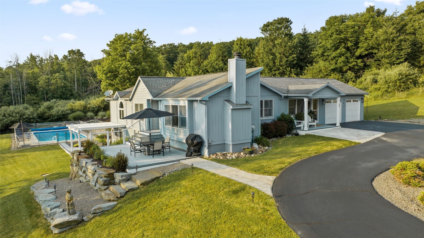 39 Hogan Road Vestal, NY 13850 - Photo 33 of 43 Gallery Image 33