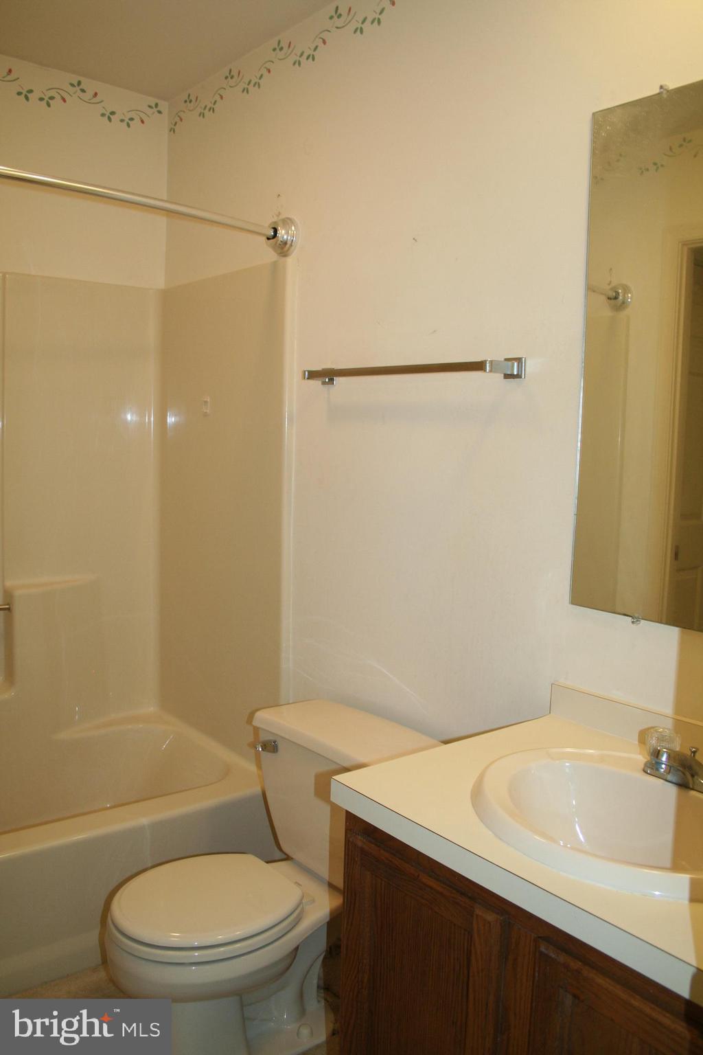 1965 Wexford Road Palmyra, PA 17078 - Photo 17 of 20 Gallery Image 17