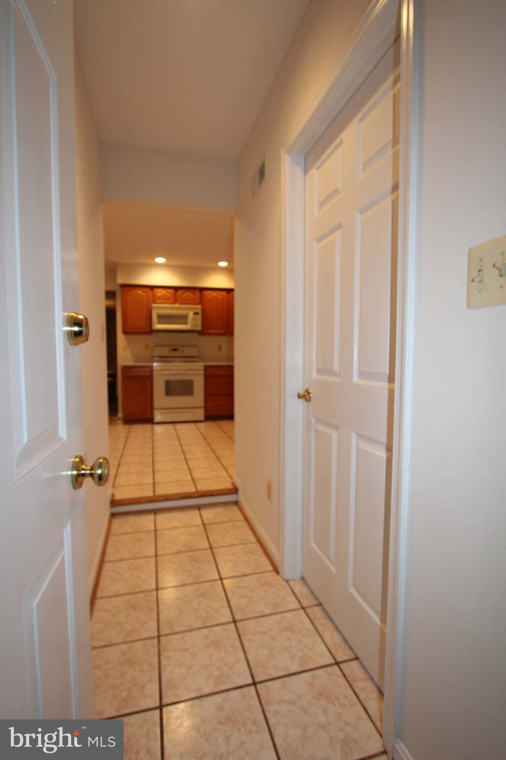 406 Summit Drive Fallston, MD 21047 - Photo 8 of 28 Interior (General)