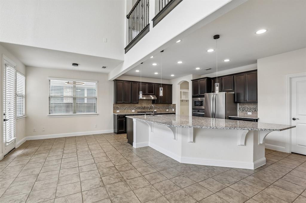 7228 Ridgepoint Drive Irving, TX 75063 - Photo 6 of 38