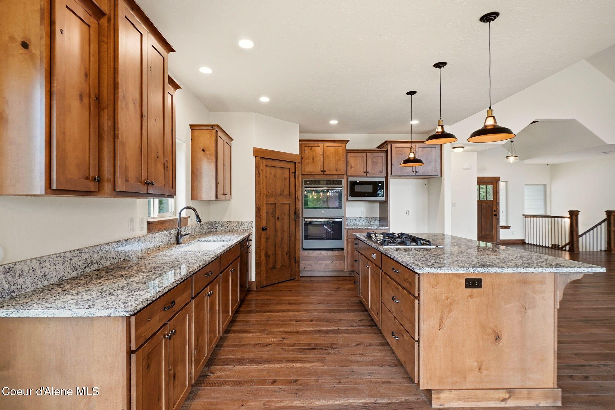 5774 West Kidd Island Road Coeur D'Alene, ID 83814 - Photo 16 of 66 Inside-Media-Kidd-16