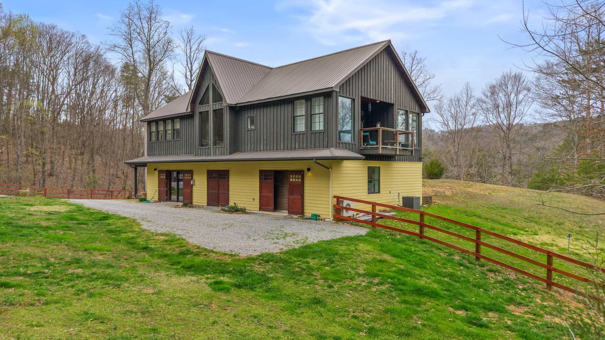 2476 Guinn Narrows Road Decatur, TN 37322 - Photo 4 of 63 2476 Guinn Narrows Rd-46
