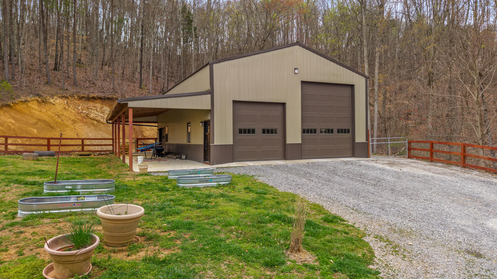 2476 Guinn Narrows Road Decatur, TN 37322 - Photo 48 of 63 2476 Guinn Narrows Rd-42