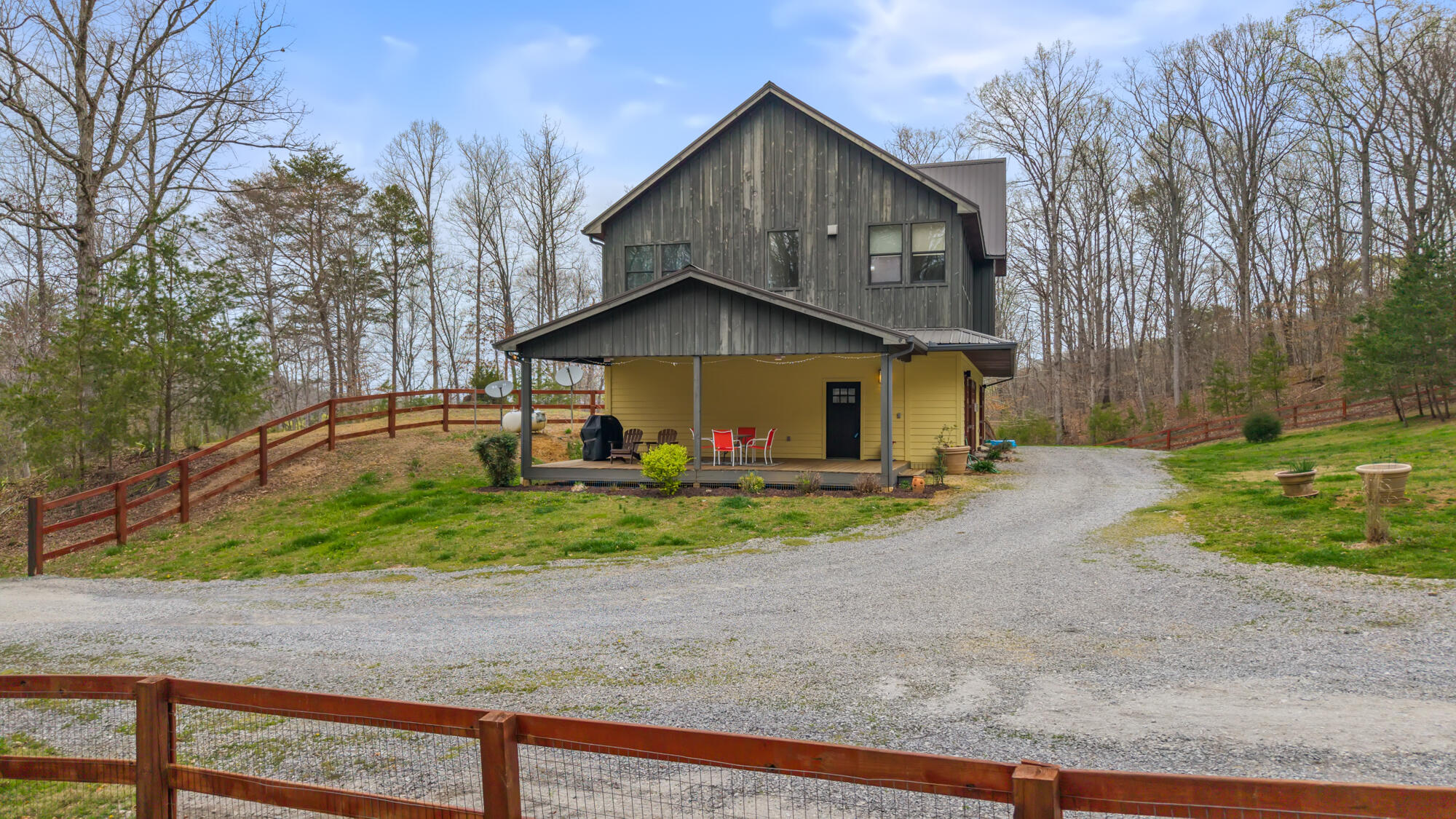 2476 Guinn Narrows Road Decatur, TN 37322 - Photo 5 of 63 2476 Guinn Narrows Rd-43