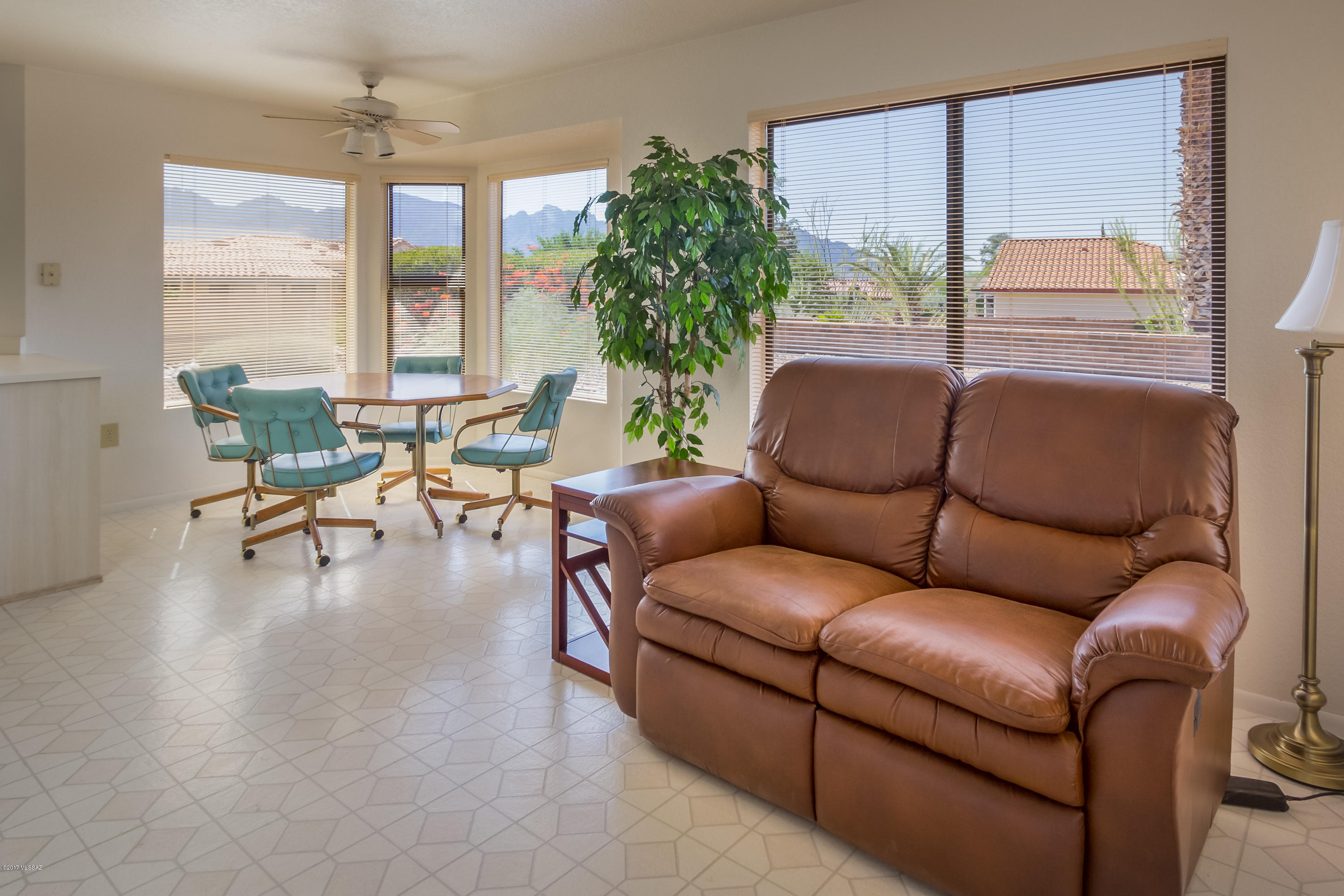 1008 East Rising Sun Drive Oro Valley, AZ 85755 - Photo 7 of 34