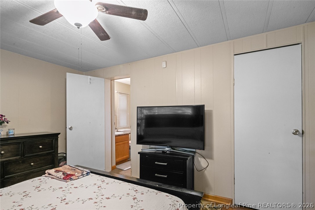 5345 Chicken Foot Road St. Pauls, NC 28384 - Photo 19 of 27