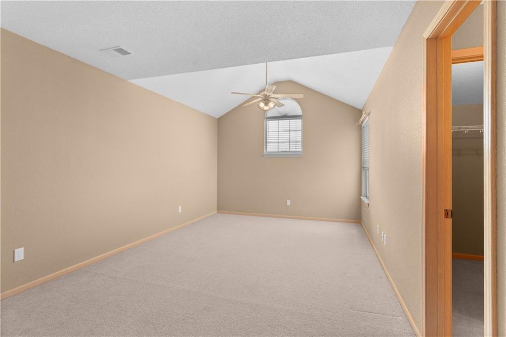 1228 Northwest Hidden Ridge Circle Blue Springs, MO 64015 - Photo 29 of 33