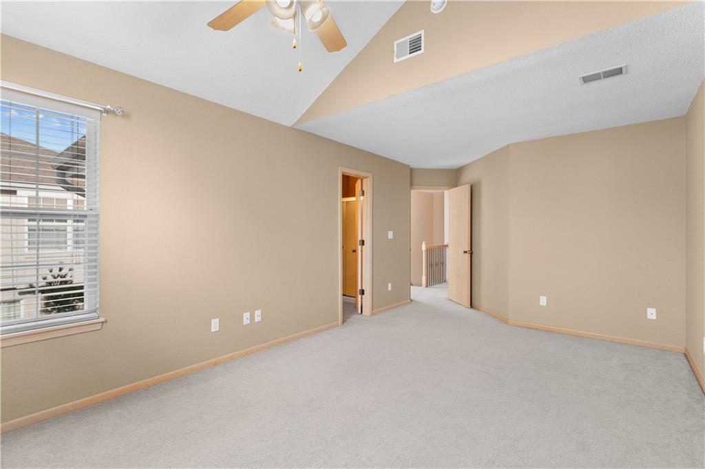 1228 Northwest Hidden Ridge Circle Blue Springs, MO 64015 - Photo 30 of 33