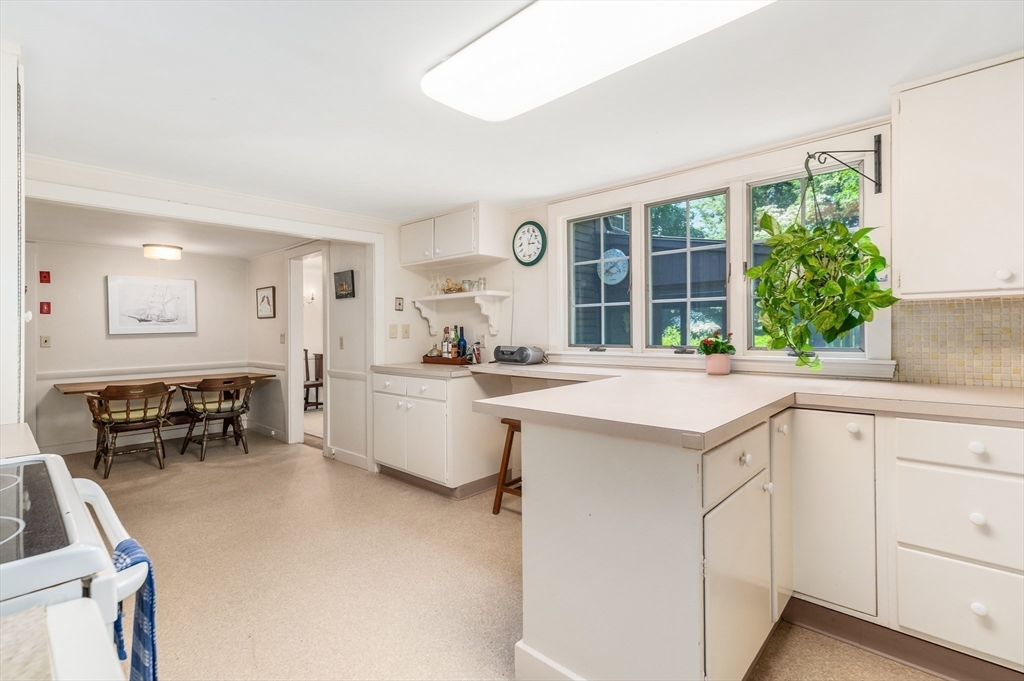 49 Walnut Road Hamilton, MA 01982 - Photo 14 of 31