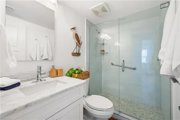 $9,995 | 404 Broad Avenue South, Unit H404, Naples, FL 34102