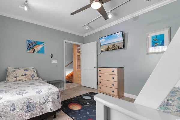 $899,999 | 607 18th Avenue South, North Myrtle Beach, SC 29582