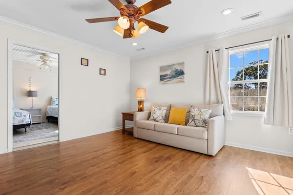 $899,999 | 607 18th Avenue South, North Myrtle Beach, SC 29582