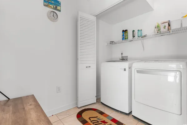 $899,999 | 607 18th Avenue South, North Myrtle Beach, SC 29582