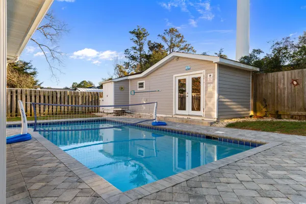 $899,999 | 607 18th Avenue South, North Myrtle Beach, SC 29582