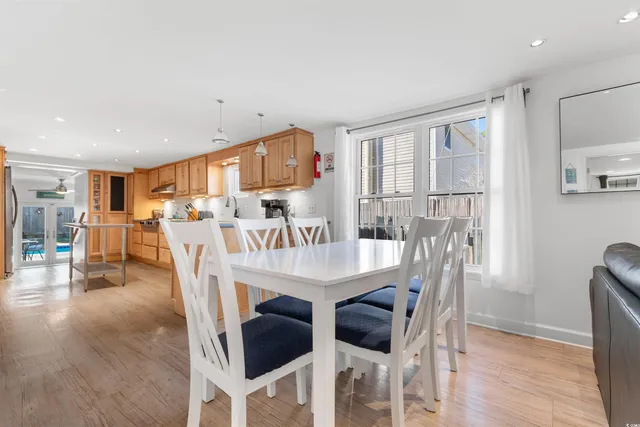 $949,000 | 607 18th Avenue South, North Myrtle Beach, SC 29582