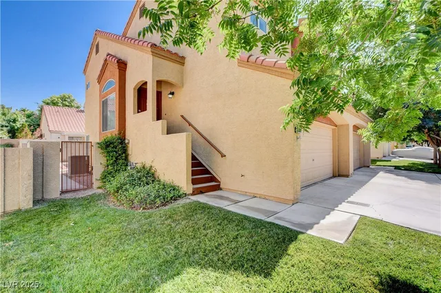 $1,700 | 1661 Cloister Avenue, Henderson, NV 89014