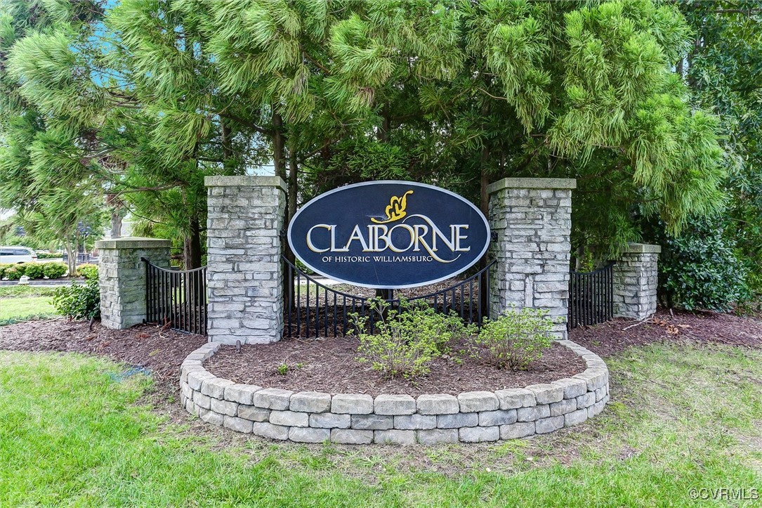 262 Claiborne Drive Williamsburg, VA 23185 - Photo 37 of 49 View of community sign