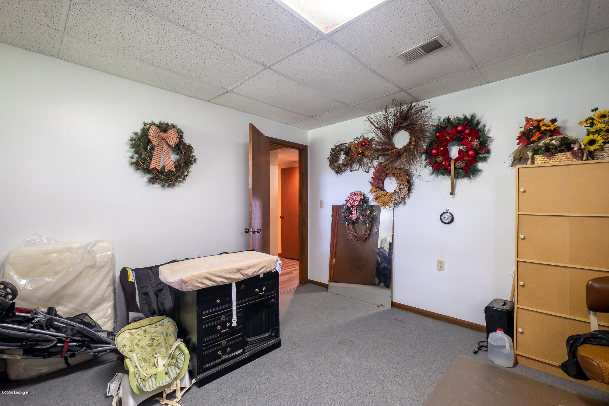 16320 Dry Ridge Road Louisville, KY 40299 - Photo 43 of 50 Small-41