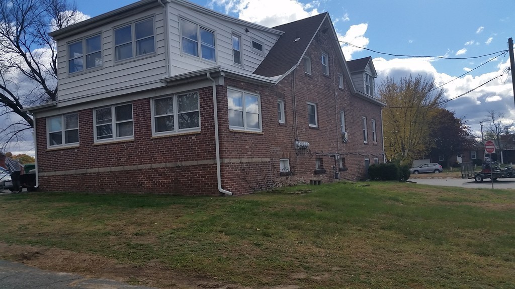 1552 Westover Road Chicopee, MA 01020 - Photo 2 of 16 Gallery Image 2