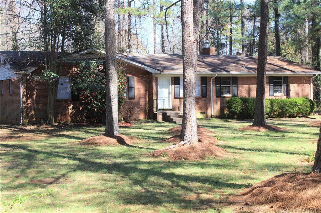 6115 Trysting Road Charlotte, NC 28227 - Photo 2 of 11 Gallery Image 2