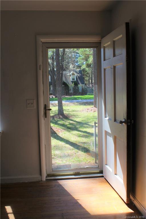 6115 Trysting Road Charlotte, NC 28227 - Photo 4 of 11 Gallery Image 4