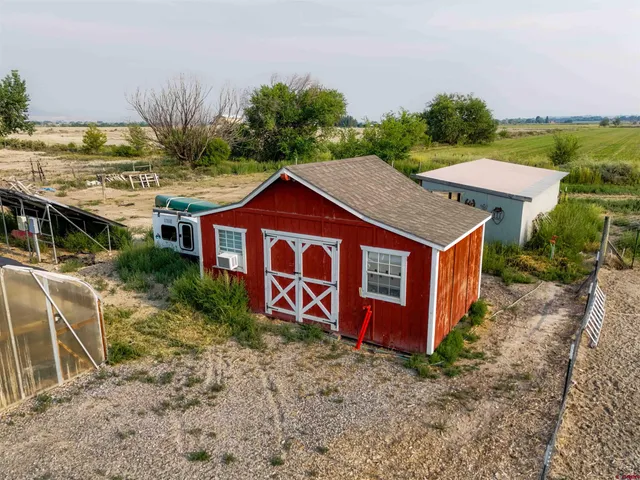 $445,000 | 2405 Mesa Drive, Olathe, CO 81425