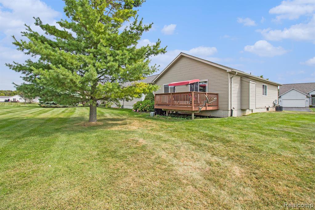 10177 Hawthorne Ridge Road Goodrich, MI 48438 - Photo 24 of 29